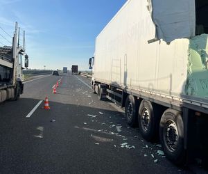 Zderzenie dwóch ciężarówek na S5 koło Rawicza