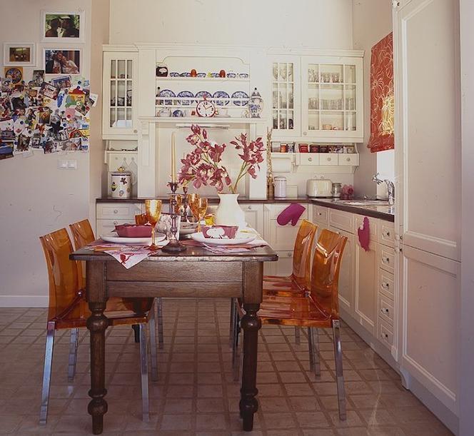 Kuchnia w stylu rustykalno-prowansalskim