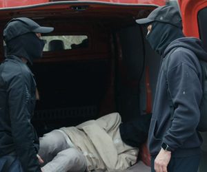  Barwy szczęścia odc. 3244. Celina (Orina Krajewska), Łukasz (Michał Rolnicki), Andrzej Zastoja (Leon Charewicz)Zastoja (Leon Charewicz)