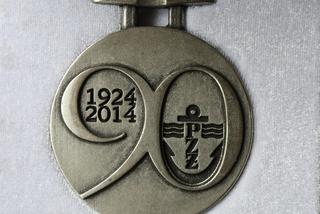 Medal dla redakcji Żagli na 90-lecie PZŻ, fot: Waldemar Heflich
