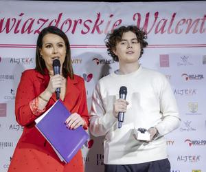 Emilia Dankwa i Mateusz Pawłowski spotkali się po latach na walentynkowej imprezie. Zobaczcie jak dziś wygląda Kacperek serialu Rodzinka.pl