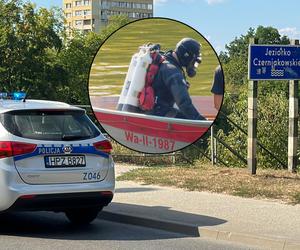 Utonął podczas próby przepłynięcia Jeziorka Czerniakowskiego. Po tragicznej śmierci służby szukają kolejnej osoby