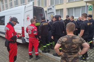 Strażacy z Pomorza ruszyli na południe kraju. Walczą ze skutkami powodzi 