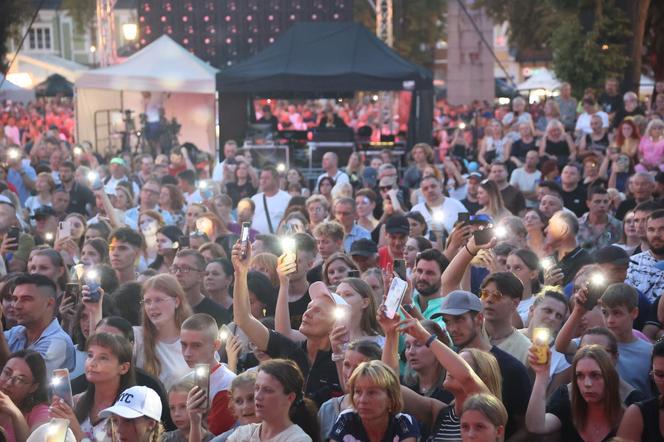 Tłumy na koncercie Sary James w Krasnymstawie!