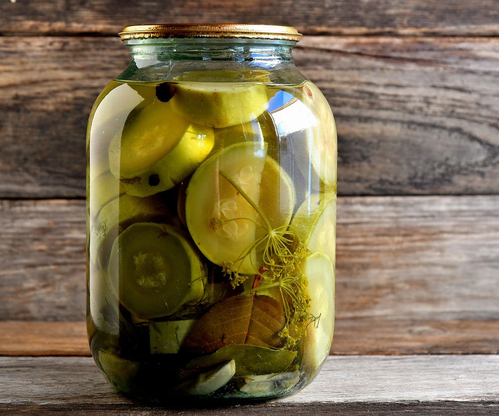 Cukinia marynowana po francusku