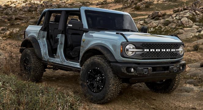 (2021) Ford Bronco