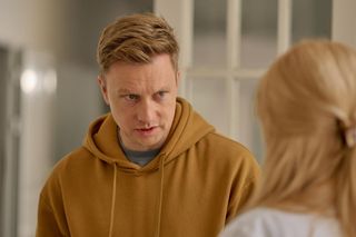 Na Wspólnej odc. 4081. Igor (Jakub Wesołowski), psychiatra (Edyta Torhan)