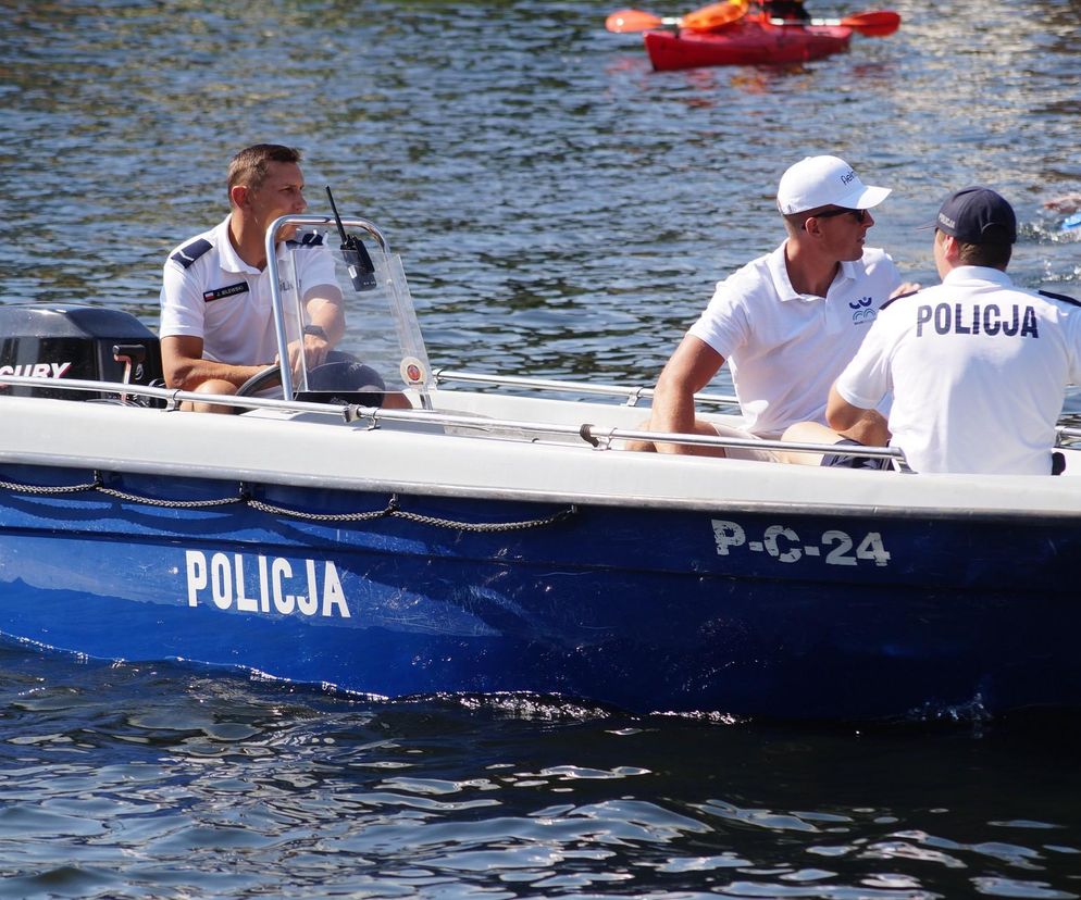 Dramat na dzikim kąpielisku. Wszedł do wody i już nie wyszedł. Na brzegu zostały ubrania