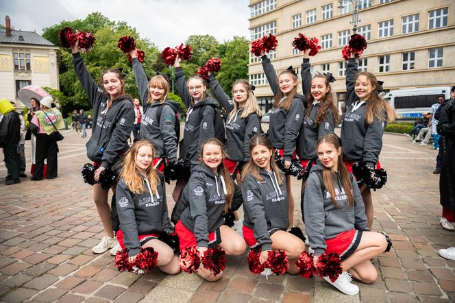Korowód studentów podczas juwenaliów 2025 w Krakowie