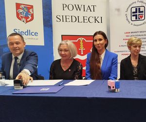Umowa na przekazanie dotacji na zakup nowego sprzętu dla Szpitala Miejskiego w Siedlcach została podpisana 28 kwietnia