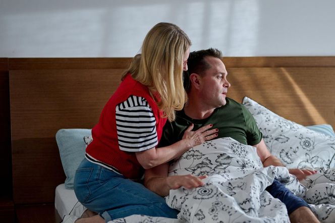 Na Wspólnej, odc 4025. Renata (Marta Jankowska), Sławek (Mariusz Słupiński)