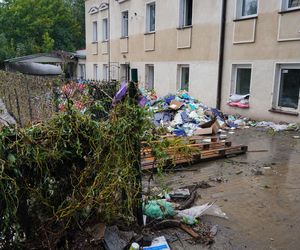 Nowe nagranie z dziewczynką z Kłodzka pojawiło się w sieci. Nie da się przejść obojętnie, ściśnie ci gardło!