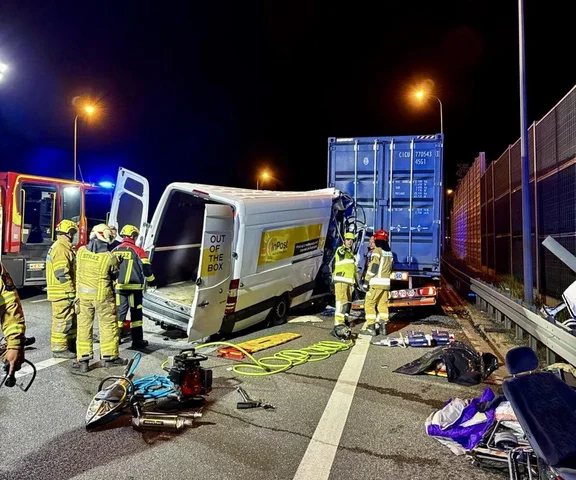 Tragiczny wypadek pod Warszawą. Pięć osób nie żyje