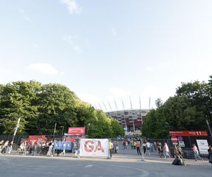 Koncert Justina Timberlake'a w Warszawie - fani pod PGE Narodowym