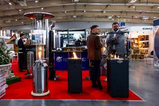 Nowoczesne i ekologiczne kominki. Zobacz nowości na targach BUDMA 2024