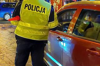 Policjanci skontrolowali taksówki „na aplikację”