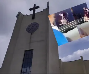 Skandaliczne sceny w toruńskim kościele. Półnaga dziewczyna ciągnięta na smyczy! [WIDEO]