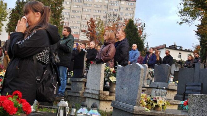 W Bielsku-Białej pochowano 164 nienarodzonych dzieci. "Nie mówicie, że utraciliście dziecko. Ono żyje"