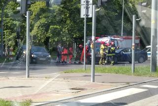 Wypadek w Białymstoku. Zderzenie na skrzyżowaniu. 3 osoby ranne [ZDJĘCIA]