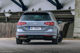 Volkswagen Passat Variant R-Line Edition 2.0 TDI 240 KM DSG7 4MOTION