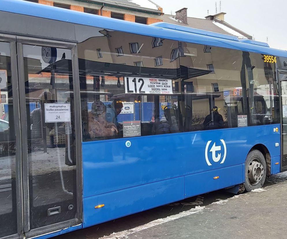 Autobus linii lokalnej WTP