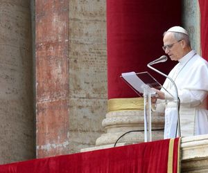 Leon XIV podczas modlitwy Regina Caeli zaapelował o modlitwę o powołania i odwagę dla młodych ludzi