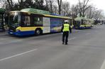 Tarnowscy policjanci kontrolują miejskie autobusy. Nie chodzi o sprawdzanie biletów! 