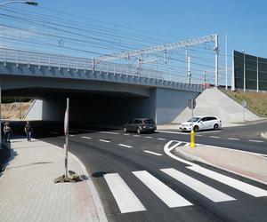 Rail Baltica w Ełku coraz bliżej końca. Otwarto nowy wiadukt kolejowy [ZDJĘCIA]