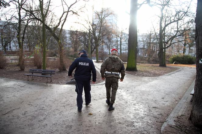 Policja patroluje Bydgoszcz wspólnie z Żandarmerią Wojskową