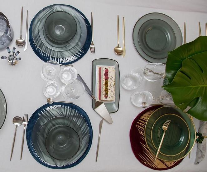Stół wielkanocny w stylu modern shabby
