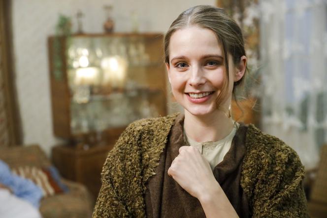 Stulecie Winnych 4. Basia (Kamila Bujalska)