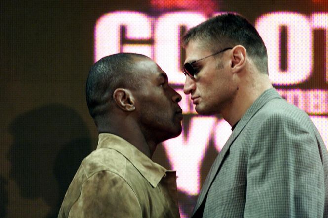 Tak wyglądały ring girls, które 25 lat temu pracowały na gali Gołota - Tyson