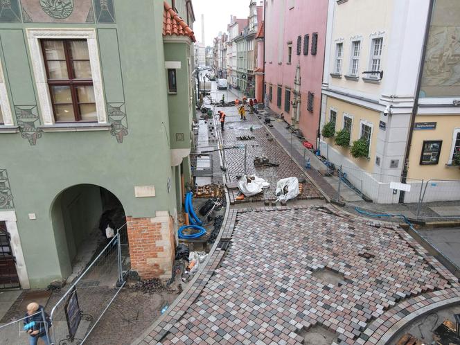 Remont na Starym Rynku w Poznaniu trwa. Kiedy koniec prac? 