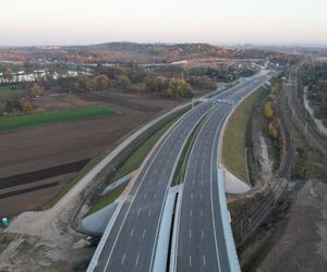 Tak na najnowszych zdjęciach prezentuje się północna obwodnica Krakowa S52