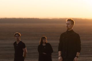 imasleep zapowiadają wyjątkowy koncept album emocjonalnym singlem Closer