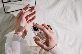 Osoby używające perfum