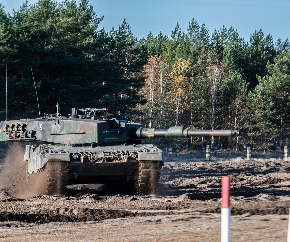 Rosjanie z polskim czołgiem. W ich ręce wpadł Leopard 2A4