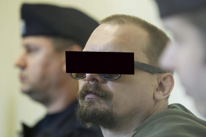 To za nich siedział Komenda?