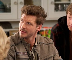 M jak miłość odc. 1878. Marcin (Mikołaj Roznerski), Kacper (Bartosz Ziewiec), Barbara (Teresa Lipowska)