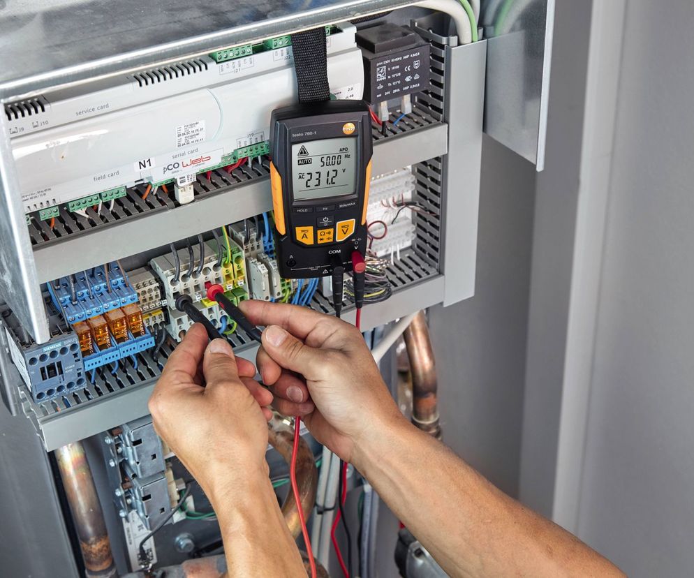 Oblicz jakiej mocy przyłączeniowej potrzebujesz. Oto kalkulator