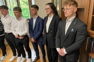 Finaliści i laureaci olimpiad i konkursów z I LO w Nowym Sączu