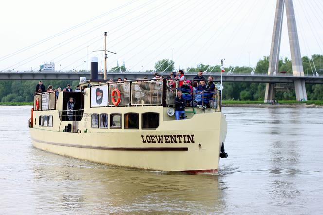 Statek Loewentin