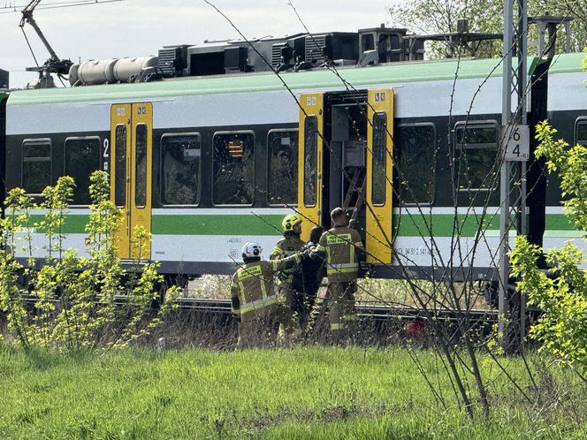 Tragedia w Ząbkach. Nie żyje pieszy. Wtargnął na tory w niedozwolonym miejscu