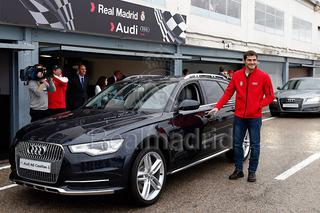 Iker Casillas i jego Audi