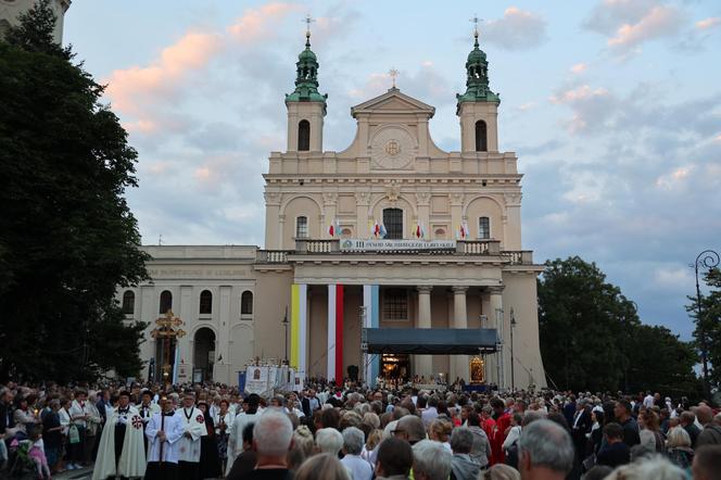 75 lat temu obraz Matki Boskiej w Lublinie zapłakał. Wierni uczcili rocznicę „Cudu lubelskiego” procesją różańcową