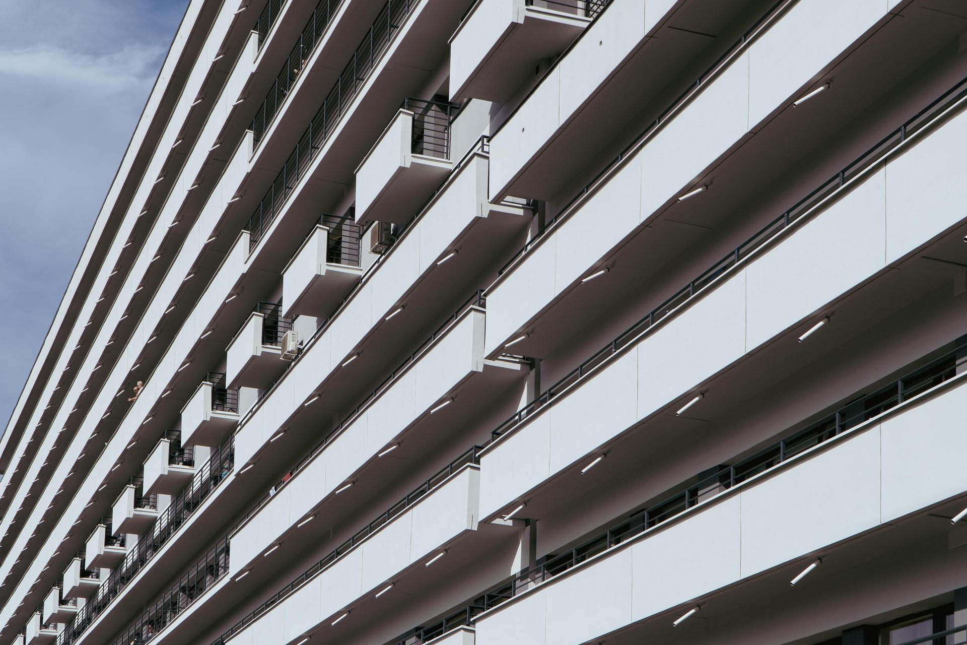 Sanatorium Równica w Ustroniu - zdjęcia. Modernistyczna bryła niczym okręt