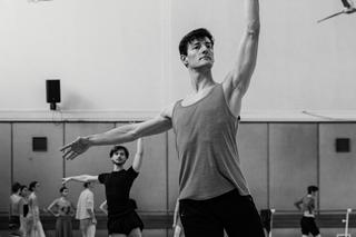 Tancerzy z Opery Nova zobaczymy w filmie „Święto ognia”, a na bydgoskiej scenie w balecie „Szepty i cienie”