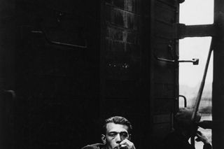 Nieznane fotografie Zdzisława Beksińskiego we Wrocławiu