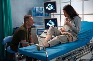 „Na dobre i na złe” odc. 962. Aleś - razem z Glorią - próbuje pomóc Helenie, która nagle ma problemy z sercem