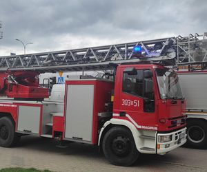 W telefonie wybuchła bateria! Alarm w galerii handlowej. Ewakuowano klientów